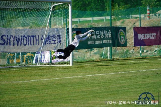 庞峥麟CBA季前赛首秀取得19分 仍难救江苏男篮